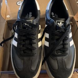 Adidas Samba Womens Size 9