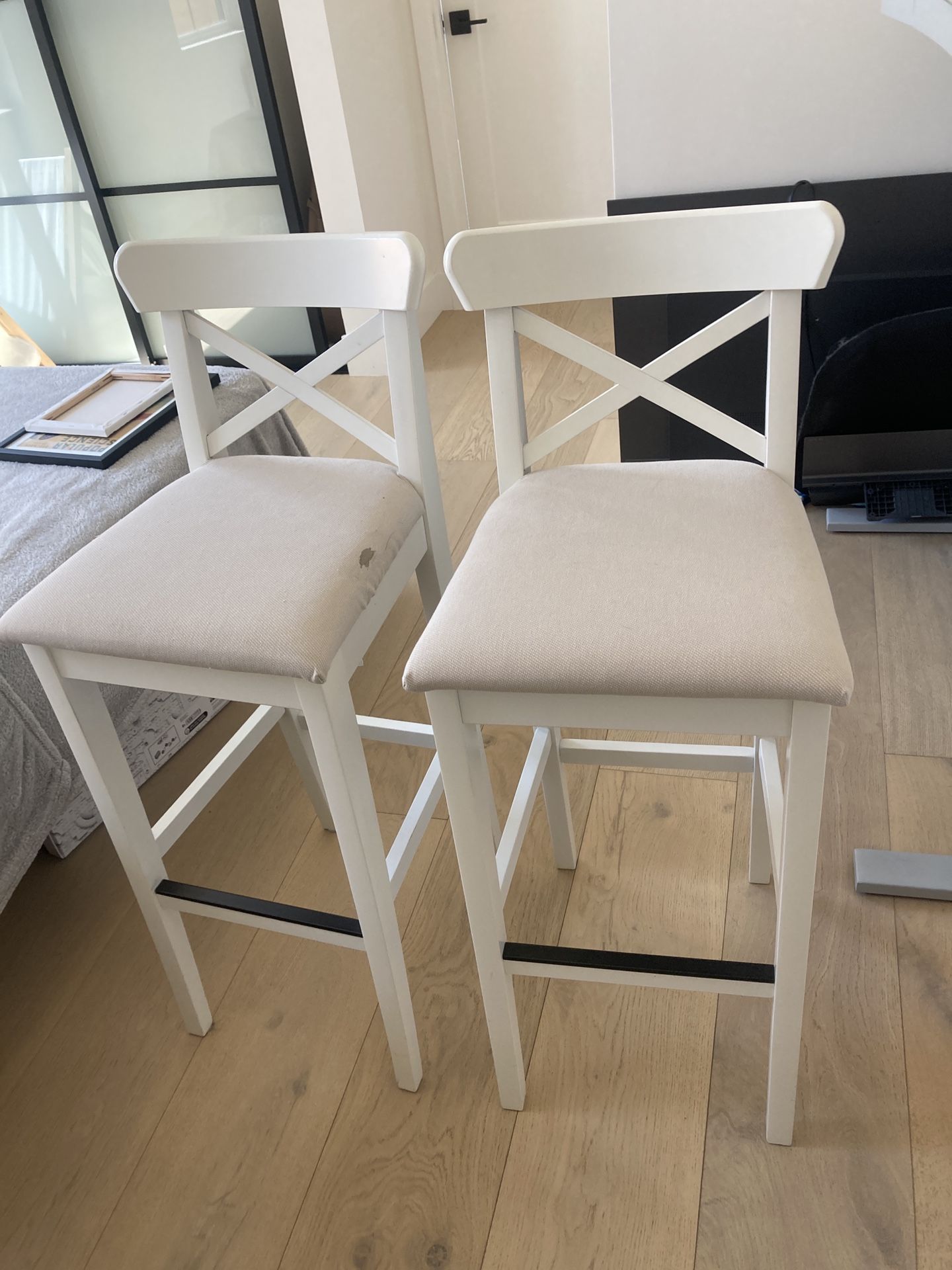 Free Barstools