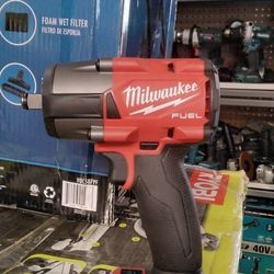 MILWAUKEE M18 FUEL 1/2" FRICTION RING MID - TORQUE IMPACT WRENCH (TOOL ONLY)