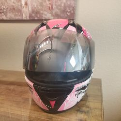 Womens Motorcycle Helmet Like NEW for Sale in Anaheim, CA - OfferUp