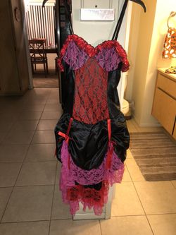 Woman M Saloon girl costume