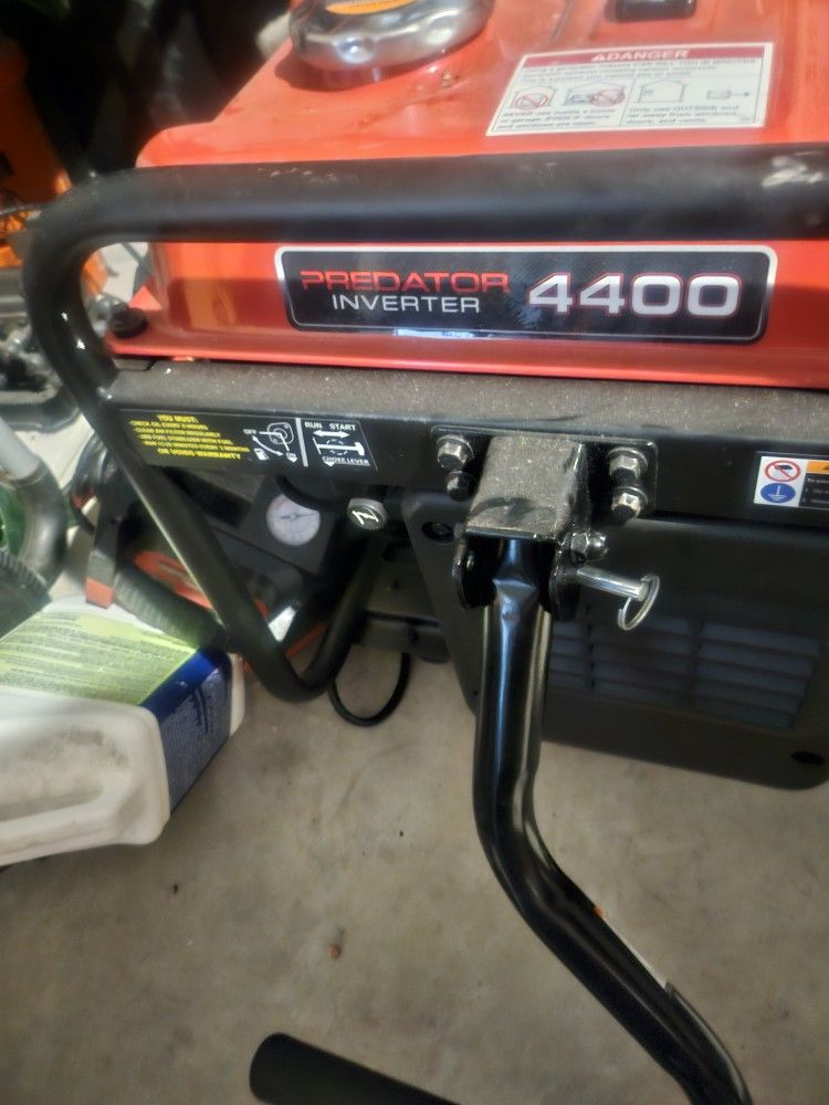 predator inverter generator 4400
