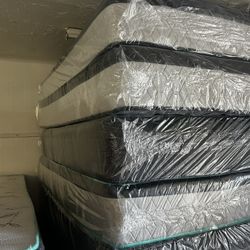 King plush pillow top 