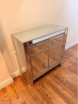 Home decor / Mirror cabinet