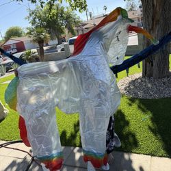 New INFLATABLE Unicorn Sprinkler  Kids Water Toys