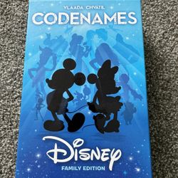 Codenames Disney Family Edition game- like new! 