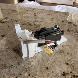 Samsung Refrigerator Ice Maker 