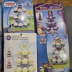 Cupcake/treat Stands