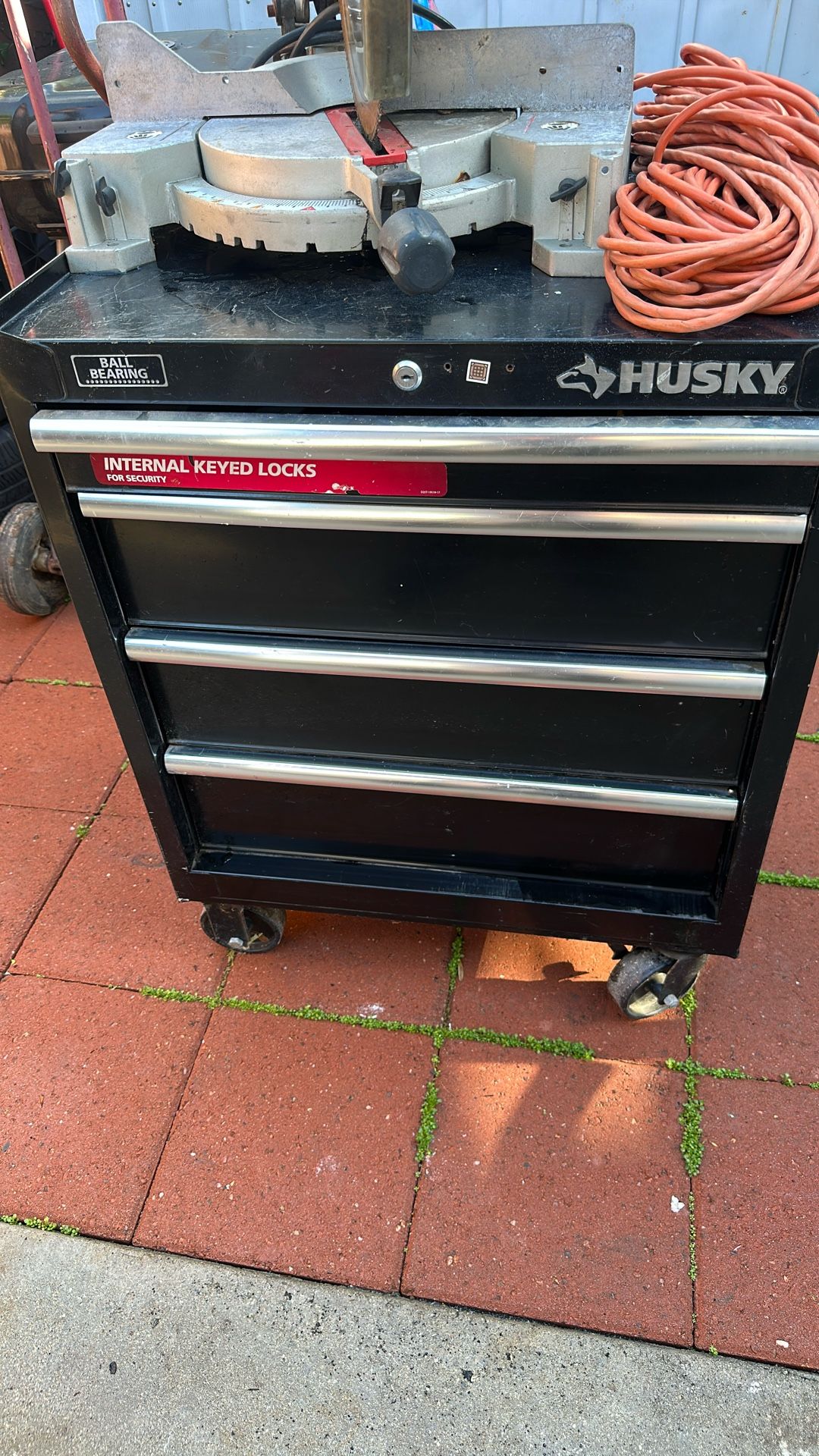 Husky Tool box 4door $100