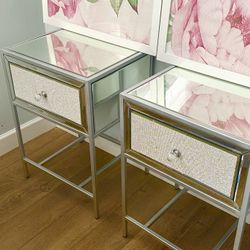 2 Mirrored Nightstands 