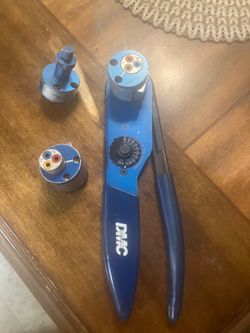 Dmc crimper