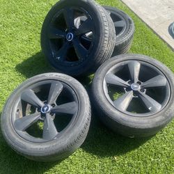 Mustang Rims