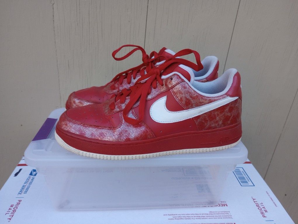 Nike Air Low Top Y2K 2000 Vintage. Size11