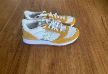Saucony shoes