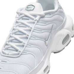 Nike Air Max Plus Shoes