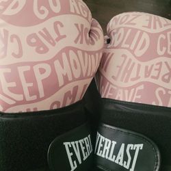 Boxing Gloves 12 Oz