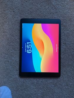 Apple iPad 9th Gen 64GB WiFi 10.2 Space Gray A2602 Tablet UNLOCKED