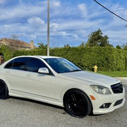 2010 Mercedes Benz C300