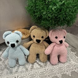 handmade crochet bear each  30$