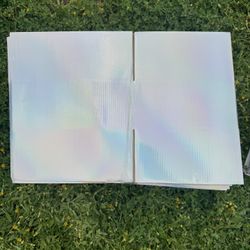 Holographic Shipping boxes 