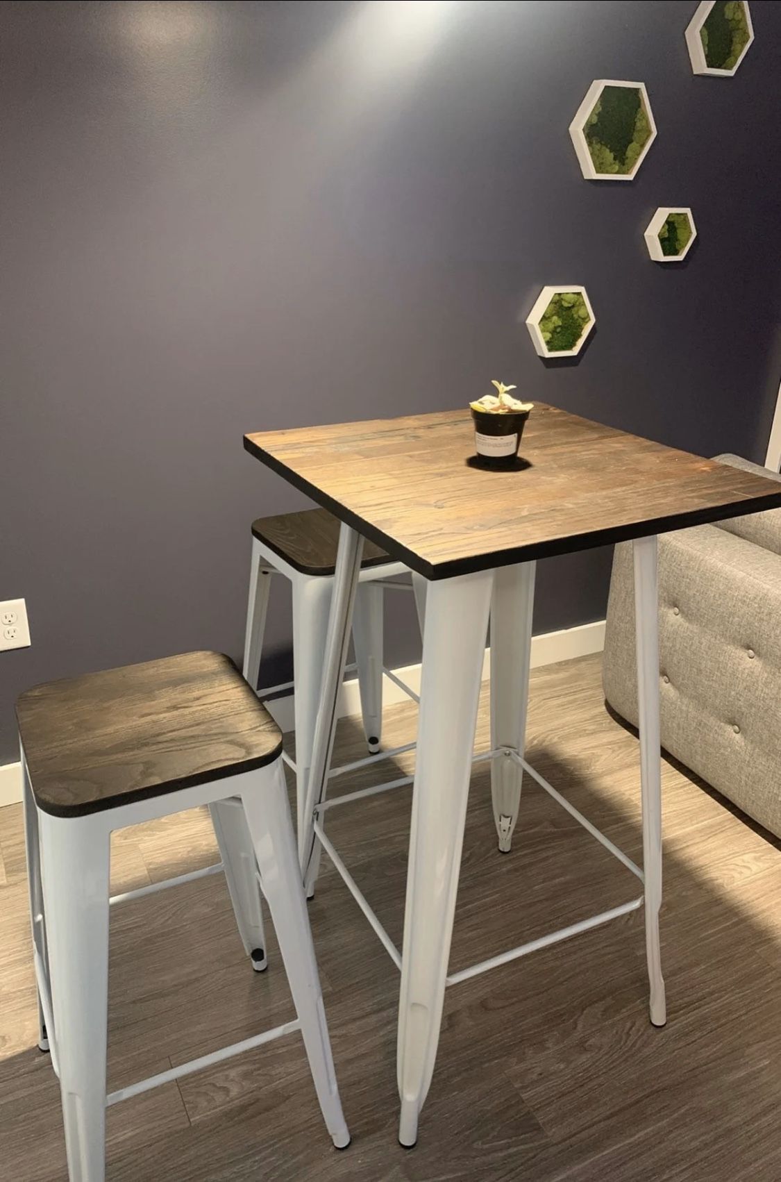Dining table with high chairs