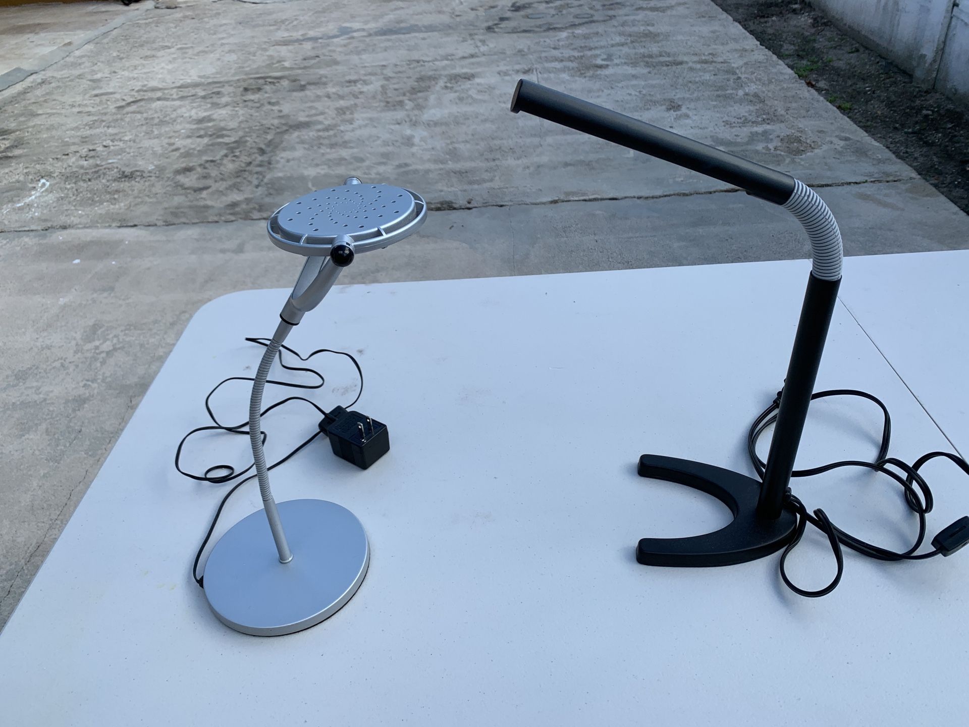 Two LED modern desk lamps $15!