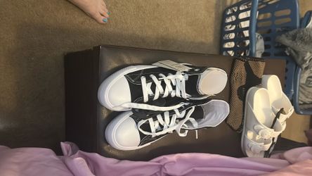 no boundaries size 9 woman