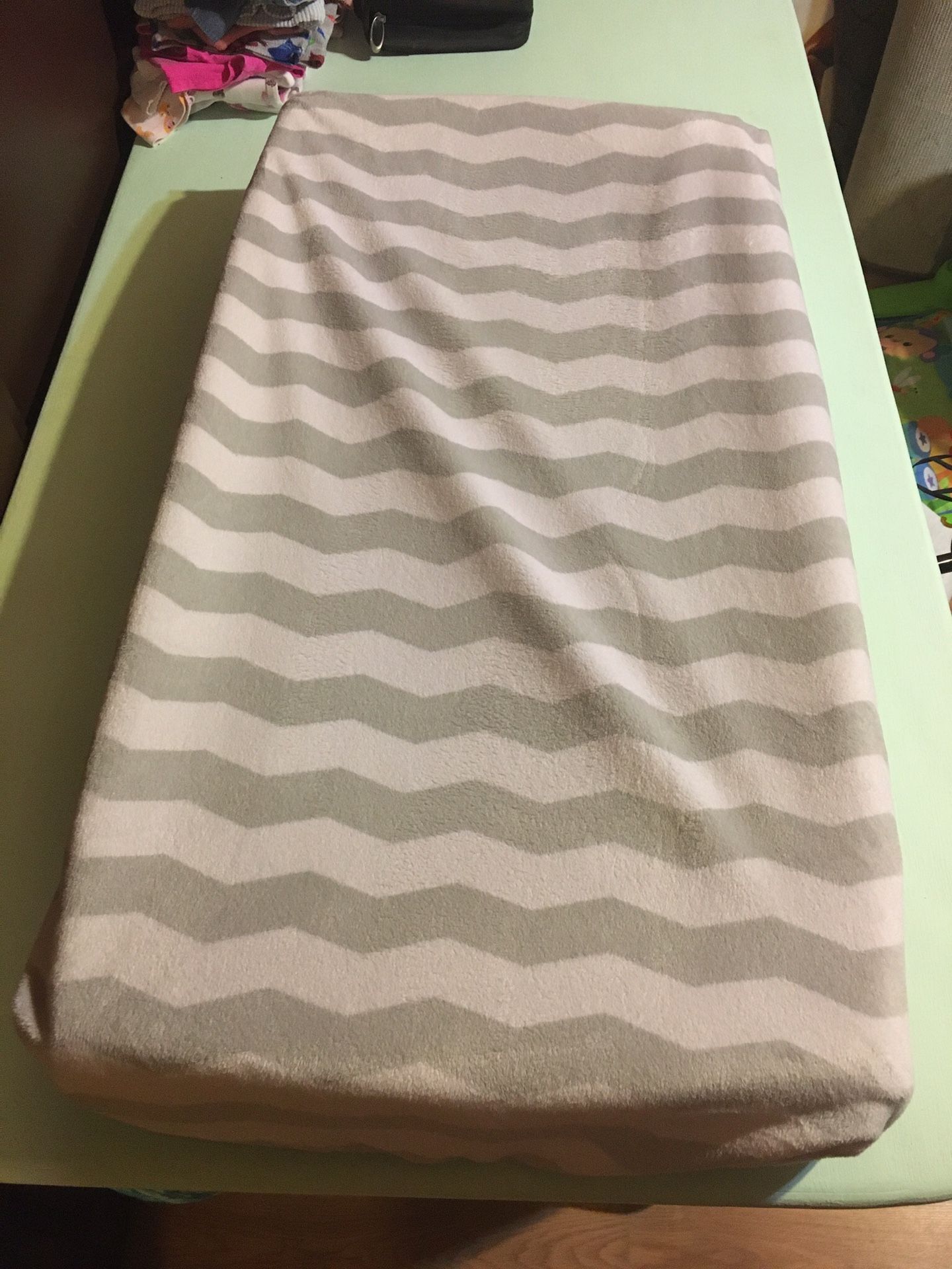 Changing Table Pad With Cover