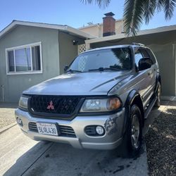 2001 Mitsubishi Montero Sport