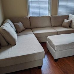 New Sectional Couch ! Free Delivery 🚚! Financing Available ! 