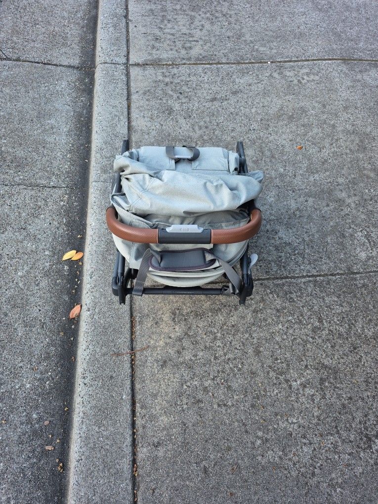 UPPAbaby Minu V2 Travel Stroller Lightweight - www.disolcolor.com