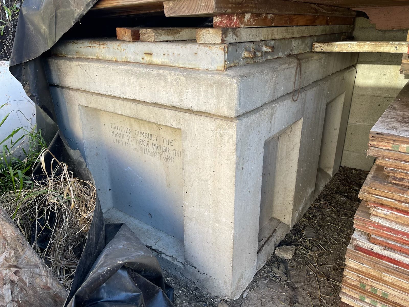 Underground Concrete vaults for Sale in Santa Ana, CA OfferUp