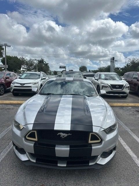 2015 Ford Mustang
