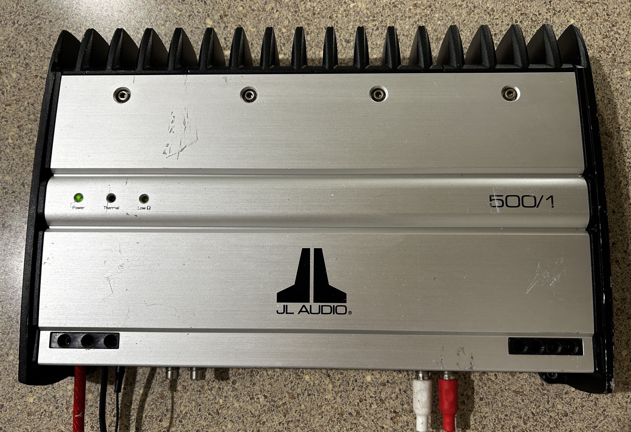 Old school Car Amp JL Audio Class D Amplifier 1channel Monoblock 500watts RMS for bass only Slash V1 Series