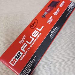 Milwaukee New 3/8” Ratchet M12 Fuel 