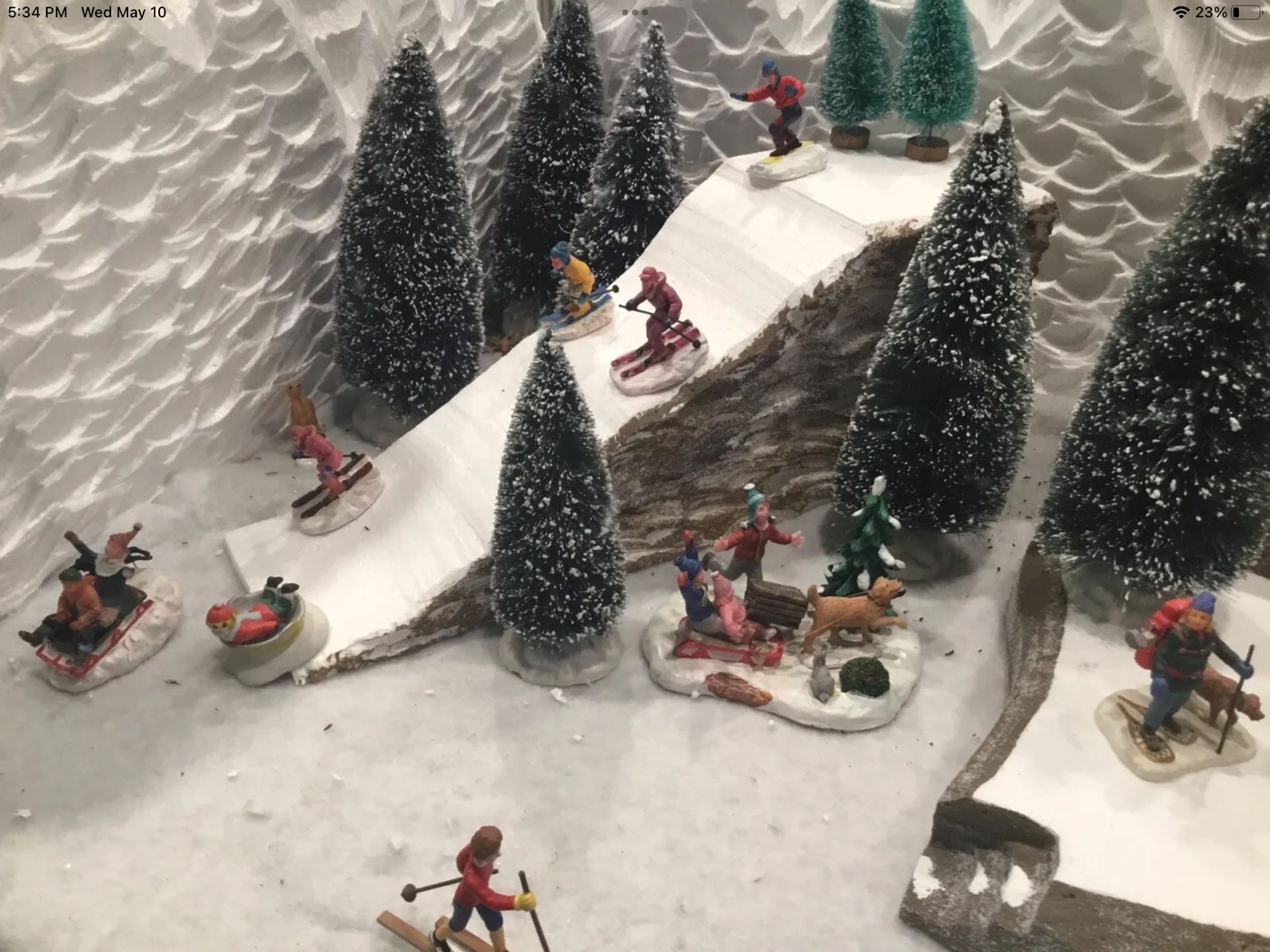 Christmas Village Display Ski Slope For Dept 56 And Lemax Villages