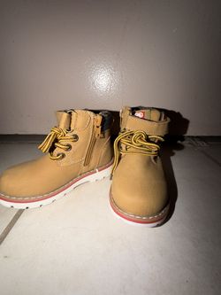 Kids Toddler Boots Size 5