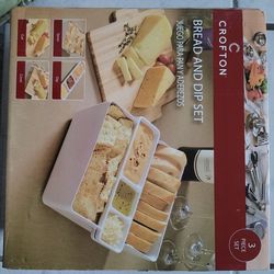 CROFTON Bread and Dip Set 3 Piece - Bowl, Dipping Tray, Bamboo Cutting Board