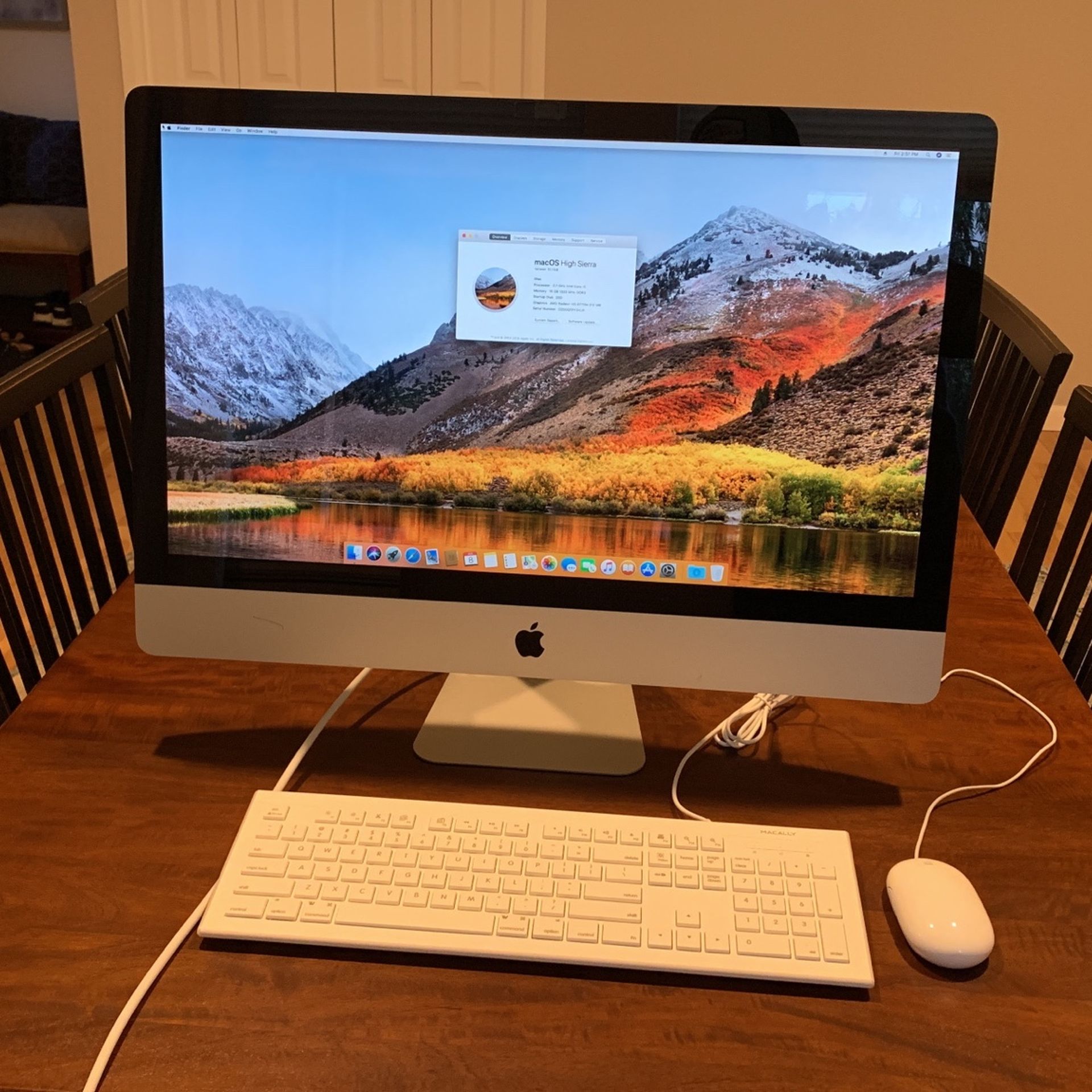 27” iMac 16GB DDR3 RAM, 128GB SSD + 1TB Intenal HD