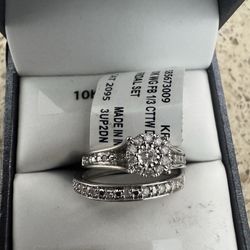 10K White Gold Bridal Set