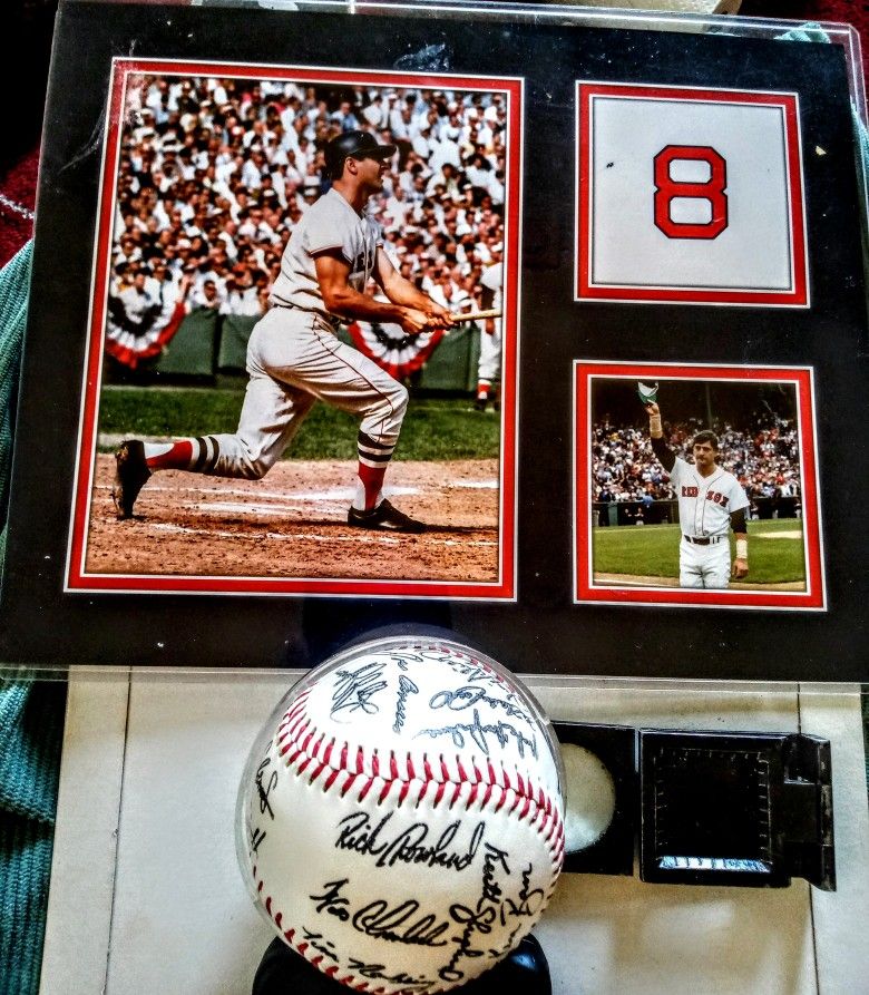 1983 Carl Yaz& A Signed Baseball Of Roger Clemens& Mo Vaughn