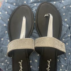 Women Sandals Size 8.5