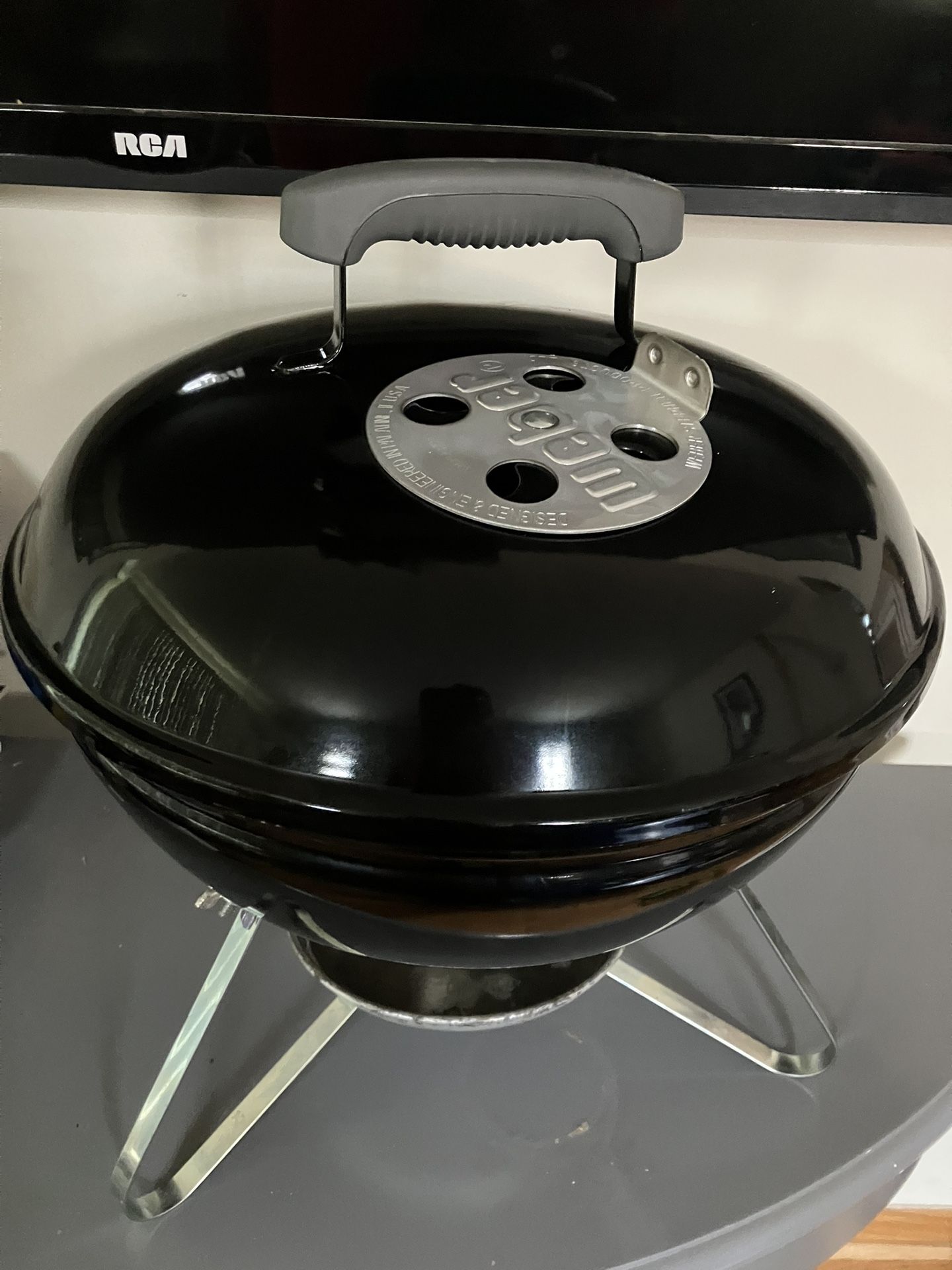 14 inch Weber Kettle table top charcoal grill