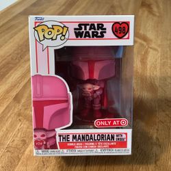 Star Wars  Funko Mandalorian With Grogu Valentine Day Bobble-Head