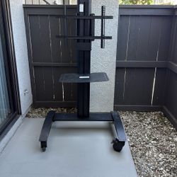 Peerless-AV SmartMount Universal TV Cart