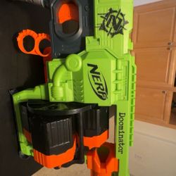 Nerf Zombie Edition 