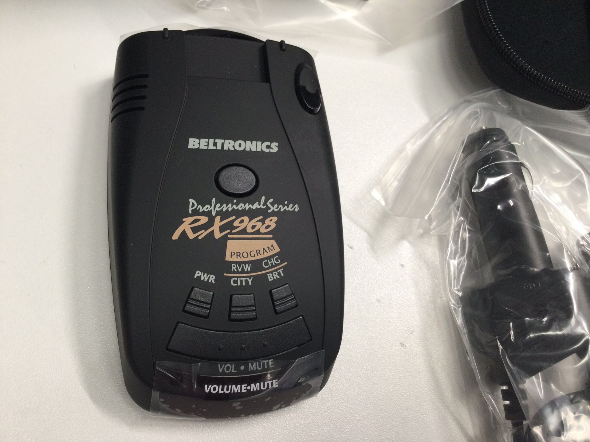 BELTRONICS PROFESSIONAL SERIES RX968 RADAR DETECTOR. ….RUSSIAN LANGUAGE……. RUSSIAN LANGUAGE……. RUSSIAN LANGUAGE
