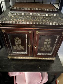 Antique Asian Jewelry Box