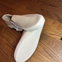 Old Navi  size 9 1/2