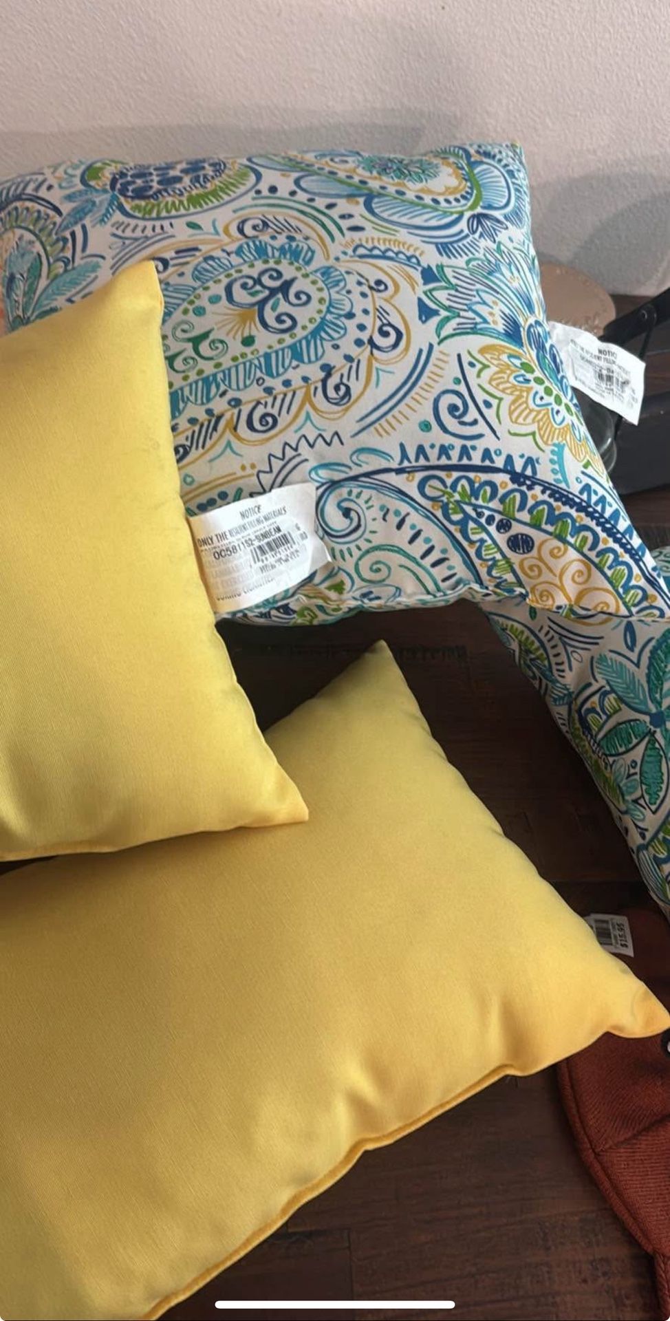 Outdoor Throw Pillows